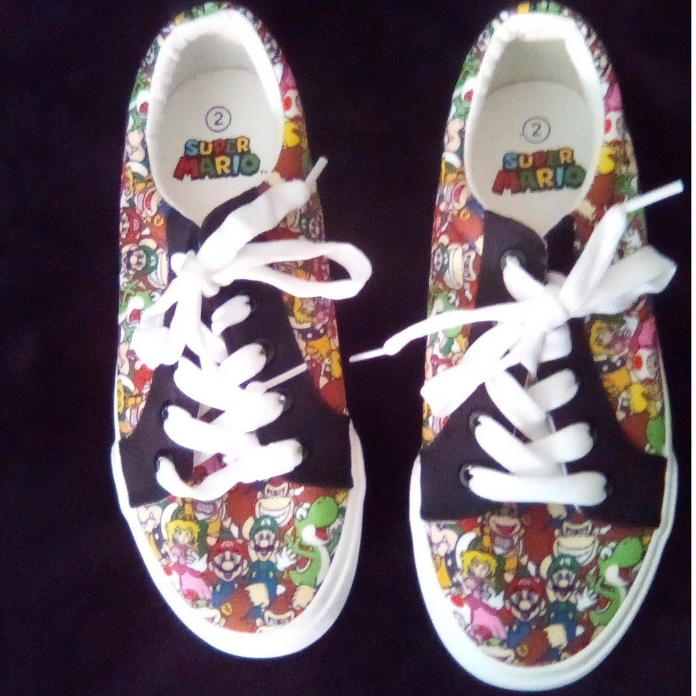 Nintendo Super Mario Bros Kids Sneakers Multicolor Character Print Size 2